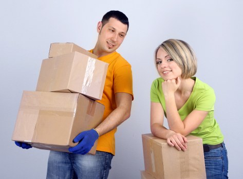 Household move with Holloway removals specialists in action