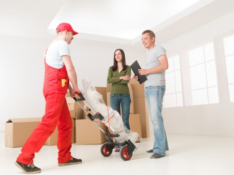 Efficient relocation support for Holloway removals customers